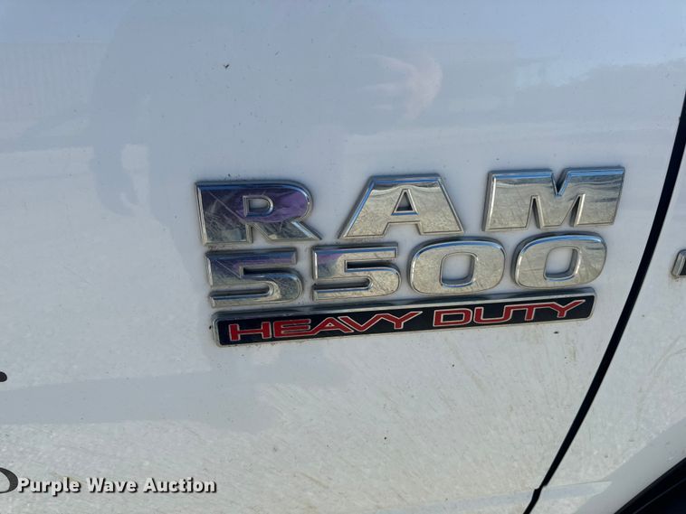 image for item DL4413 2017 Dodge Ram 5500 HD flatbed truck