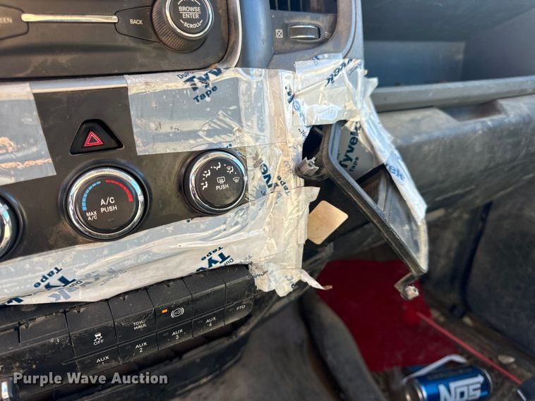 image for item DL4413 2017 Dodge Ram 5500 HD flatbed truck