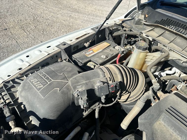 image for item DL4413 2017 Dodge Ram 5500 HD flatbed truck