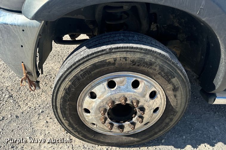 image for item DL4413 2017 Dodge Ram 5500 HD flatbed truck