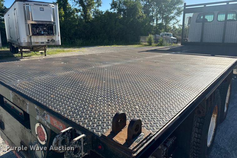 image for item DL4414 2006 Sterling flatbed truck