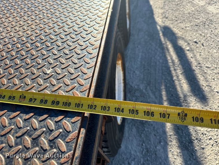 image for item DL4414 2006 Sterling flatbed truck