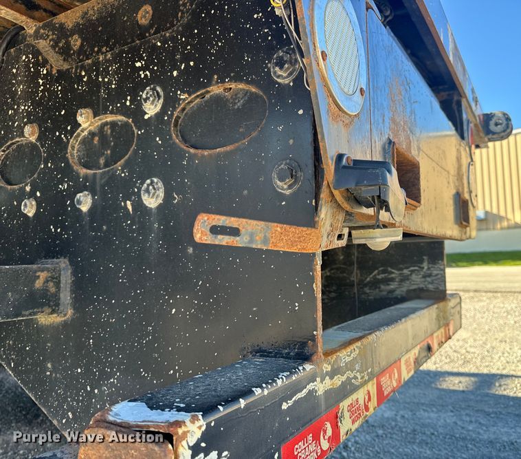 image for item DL4414 2006 Sterling flatbed truck