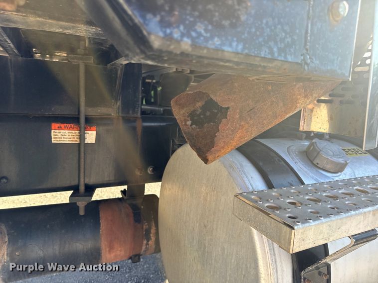 image for item DL4414 2006 Sterling flatbed truck