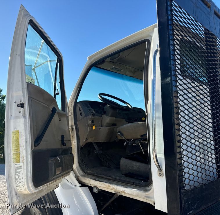 image for item DL4414 2006 Sterling flatbed truck