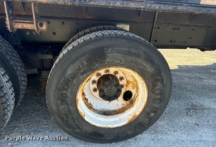 image for item DL4414 2006 Sterling flatbed truck