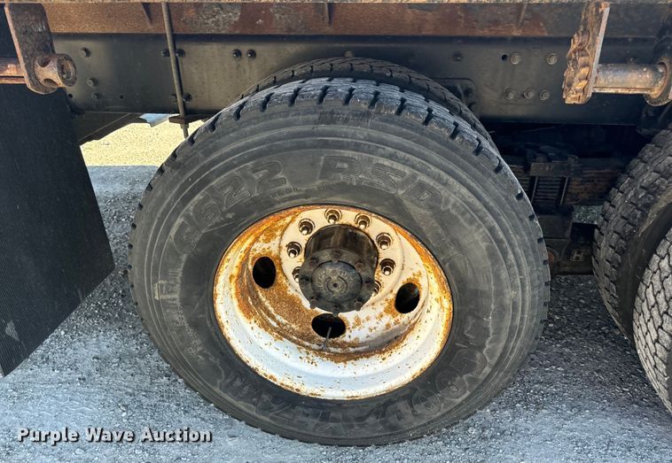 image for item DL4414 2006 Sterling flatbed truck