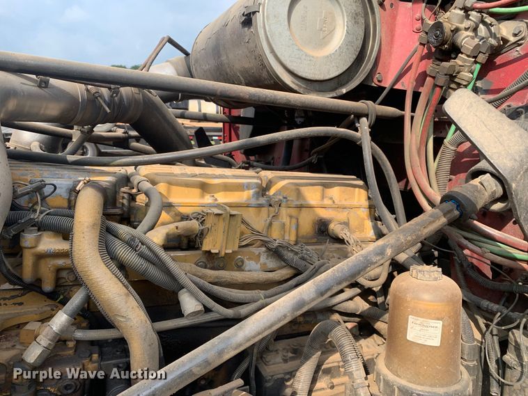 image for item DM7873 1994 Freightliner FDL120 semi truck