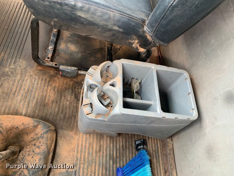 image for item DM7875 2007 Freightliner Columbia semi truck