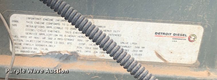 image for item DM7875 2007 Freightliner Columbia semi truck