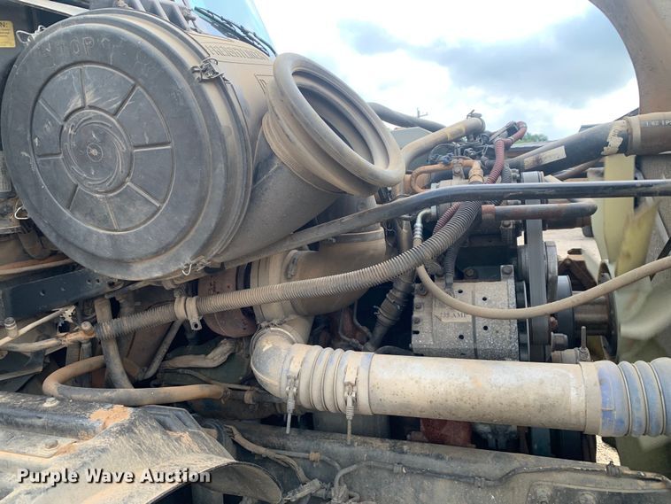 image for item DM7875 2007 Freightliner Columbia semi truck