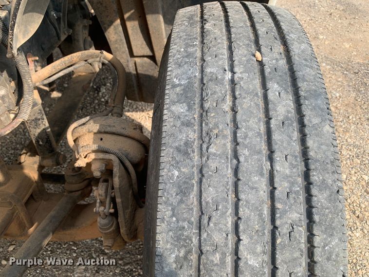 image for item DM7875 2007 Freightliner Columbia semi truck