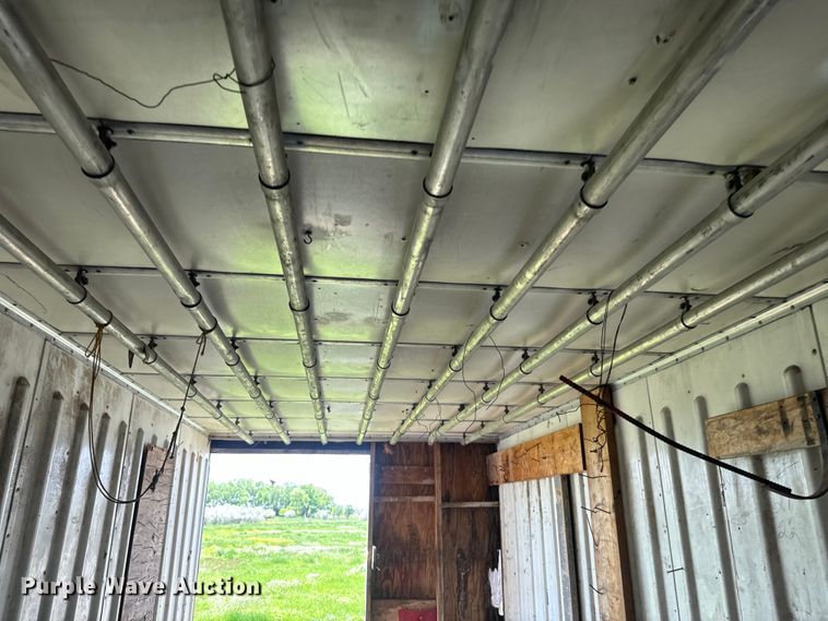 image for item DN3255 1966 Hobbs AX9-6400-401 dry van trailer