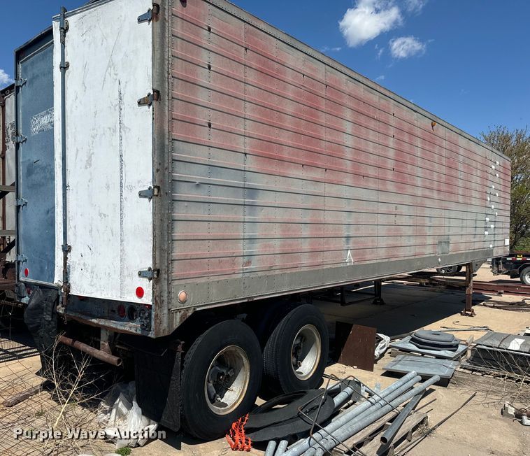 image for item DN3259 1962 Fruehauf VB6-F2-40 dry van trailer