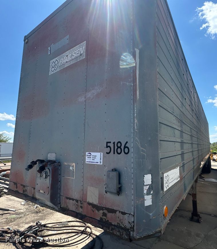 image for item DN3259 1962 Fruehauf VB6-F2-40 dry van trailer