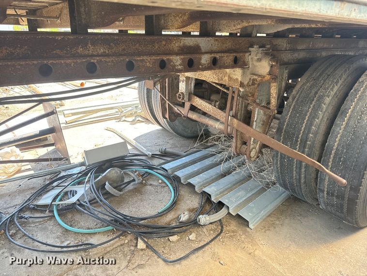 image for item DN3259 1962 Fruehauf VB6-F2-40 dry van trailer