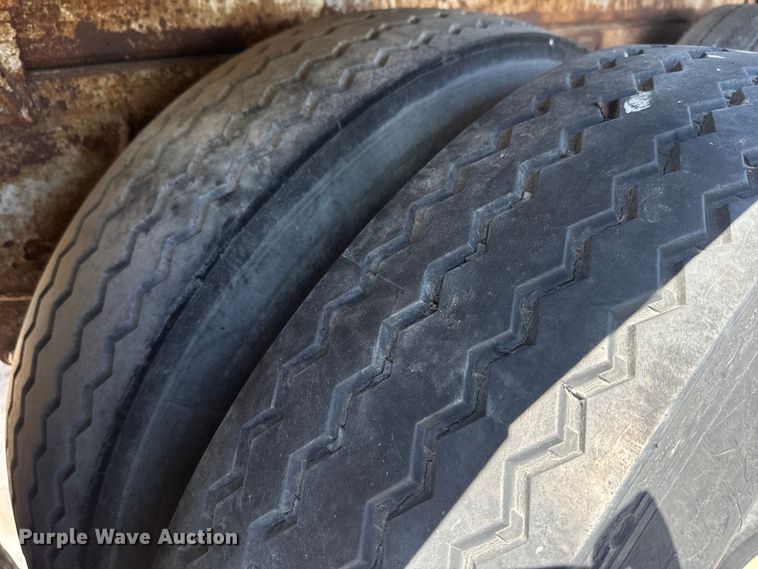 image for item DN3259 1962 Fruehauf VB6-F2-40 dry van trailer