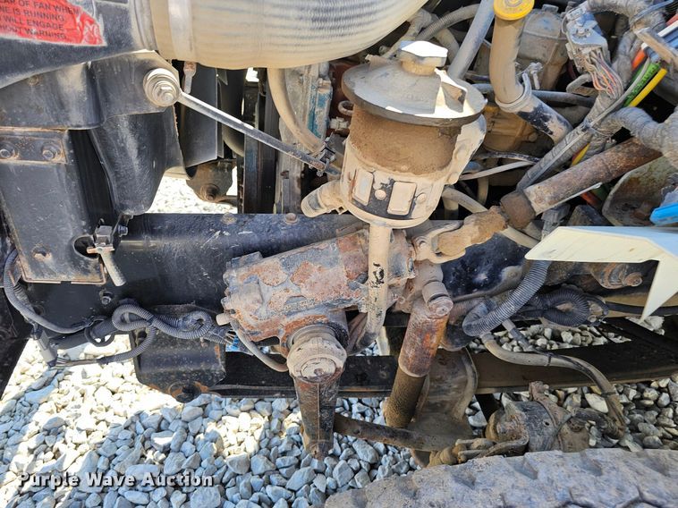 image for item DP6416 2007 International 7500 truck cab and chassis