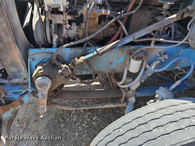 image for item DP6421 1996 Peterbilt 377 semi truck