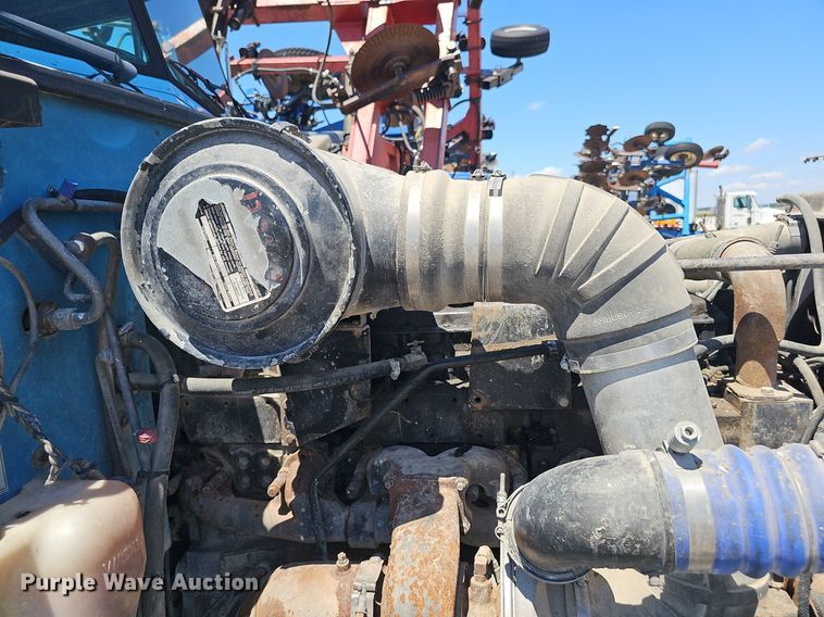 image for item DP6421 1996 Peterbilt 377 semi truck