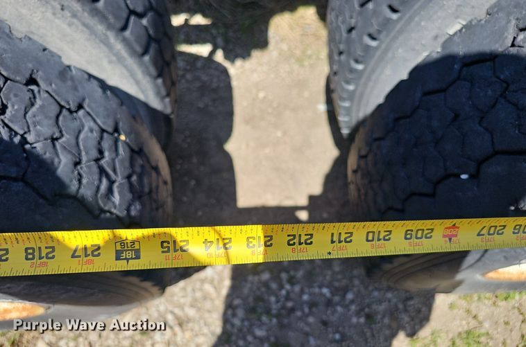 image for item DP6421 1996 Peterbilt 377 semi truck