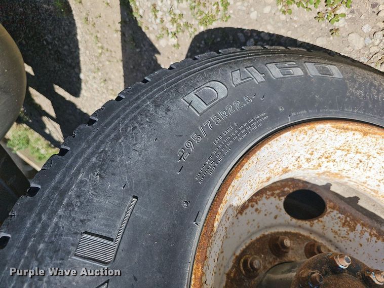 image for item DP6421 1996 Peterbilt 377 semi truck