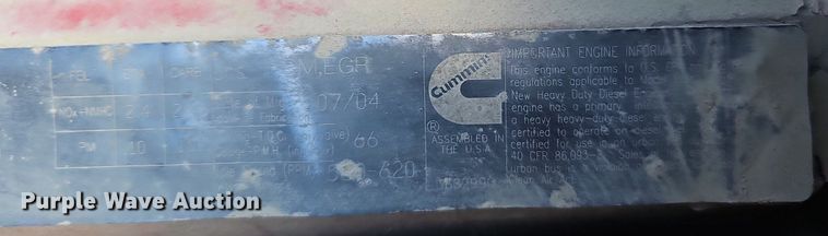 image for item DP6423 2007 International 9400i truck cab and chassis