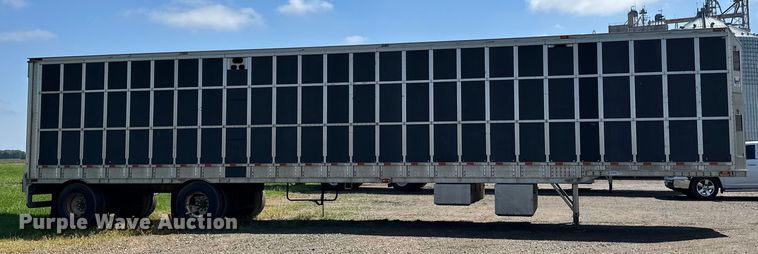 image for item DP8366 2005 Barrett livestock trailer