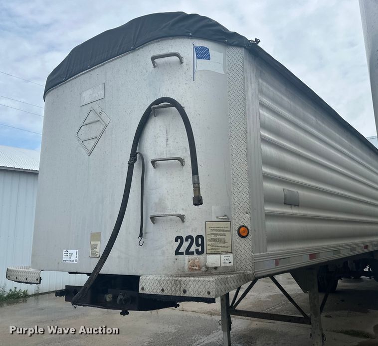 image for item DP8393 2006 Travis  T/102 end dump trailer