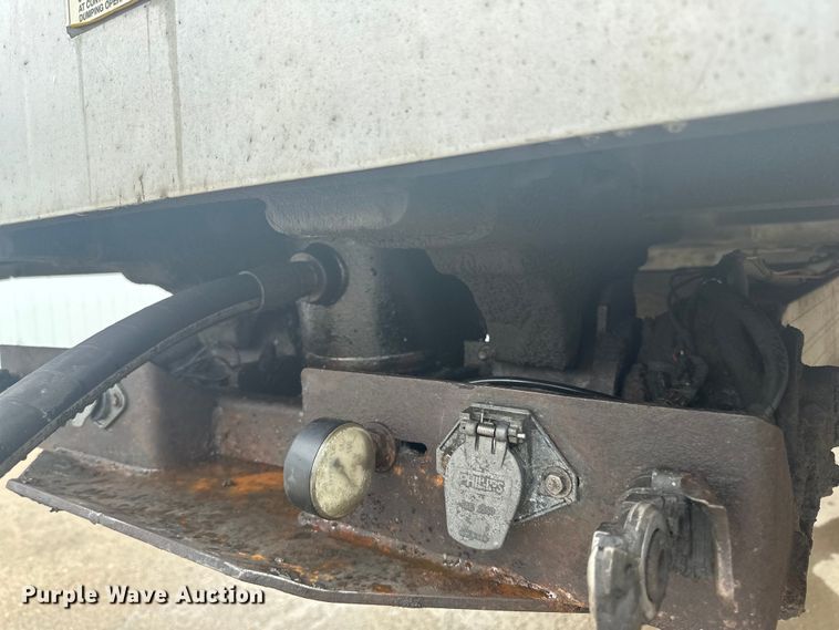 image for item DP8393 2006 Travis  T/102 end dump trailer