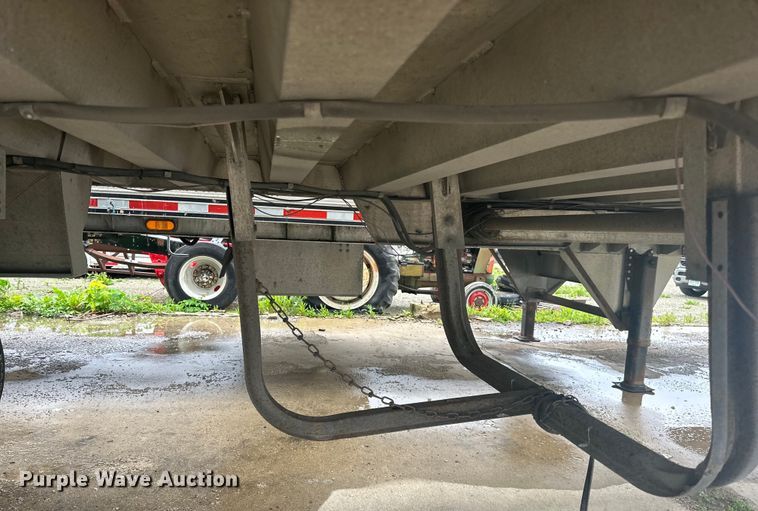 image for item DP8393 2006 Travis  T/102 end dump trailer