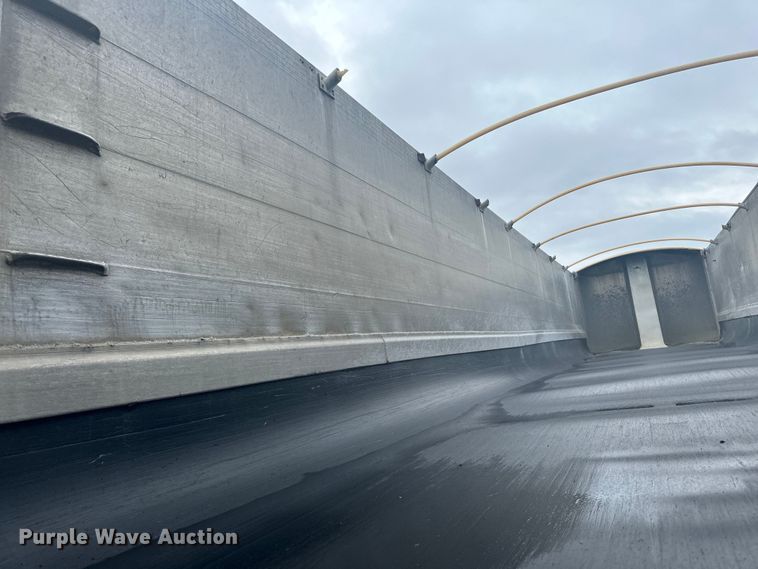 image for item DP8393 2006 Travis  T/102 end dump trailer