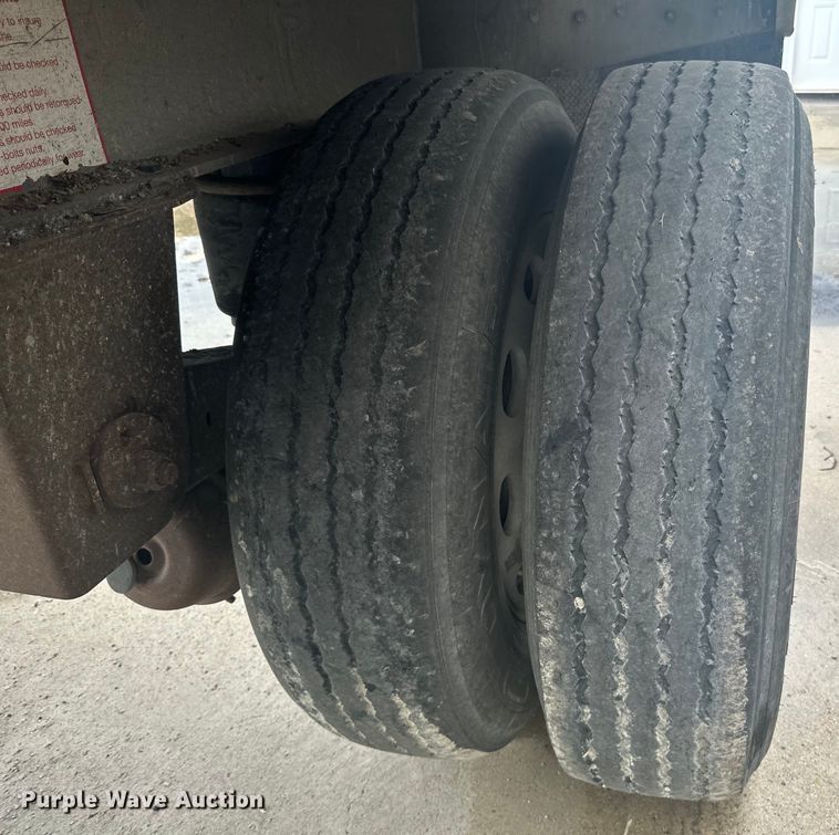 image for item DP8393 2006 Travis  T/102 end dump trailer