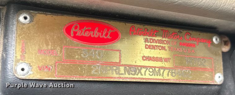 image for item DQ6776 2009 Peterbilt 340 truck cab and chassis