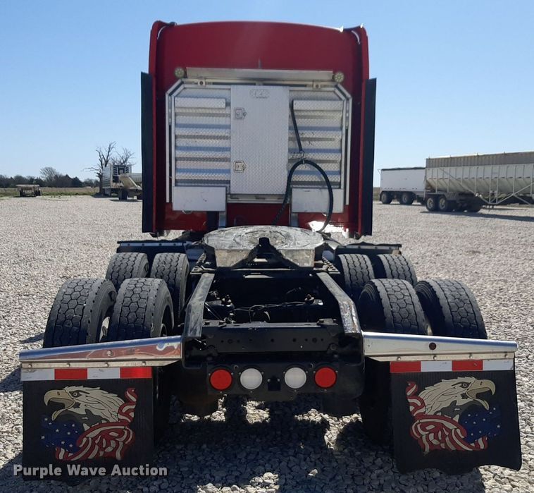 image for item DQ6991 2018 Kenworth W900 semi truck