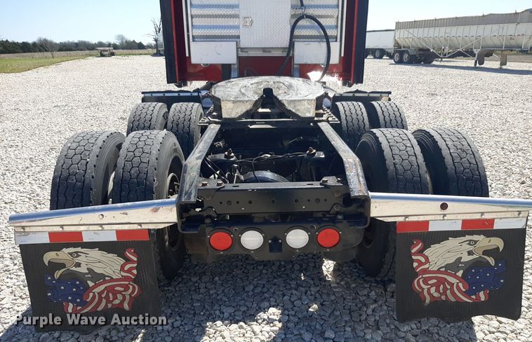 image for item DQ6991 2018 Kenworth W900 semi truck