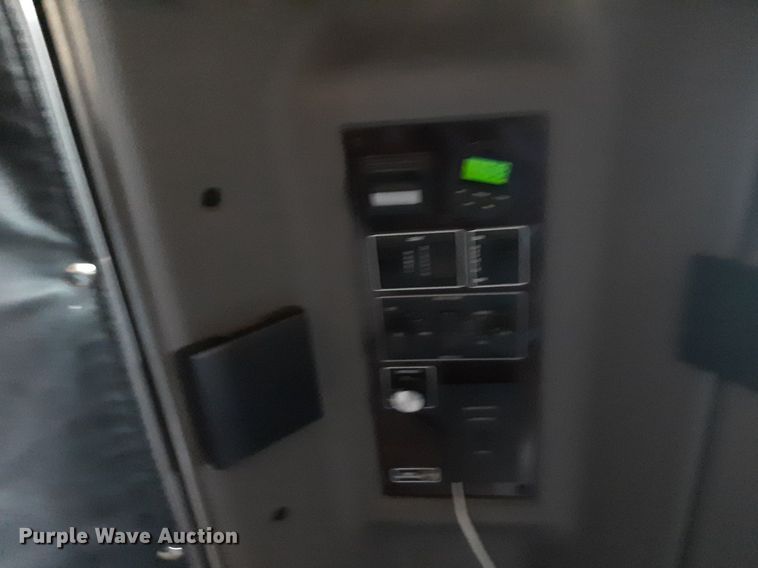 image for item DQ6991 2018 Kenworth W900 semi truck