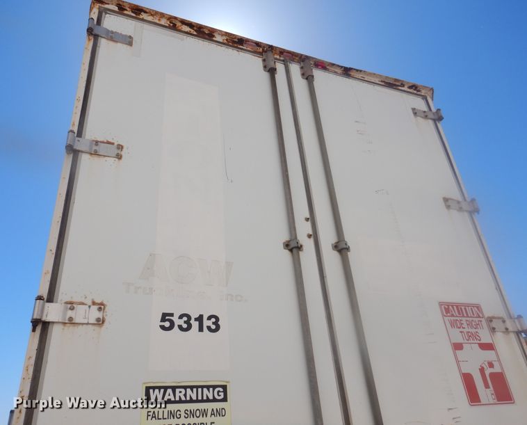 image for item DQ7069 2005 Wabash dry van trailer