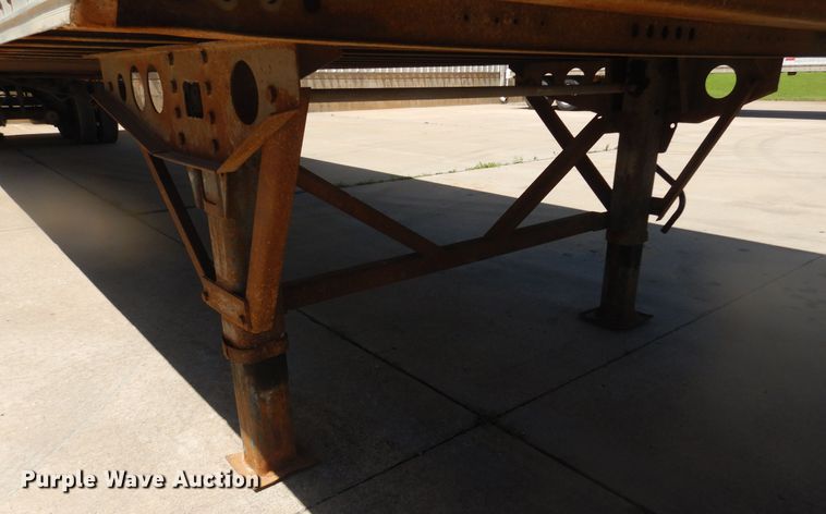 image for item DQ7070 2005 Wabash dry van trailer