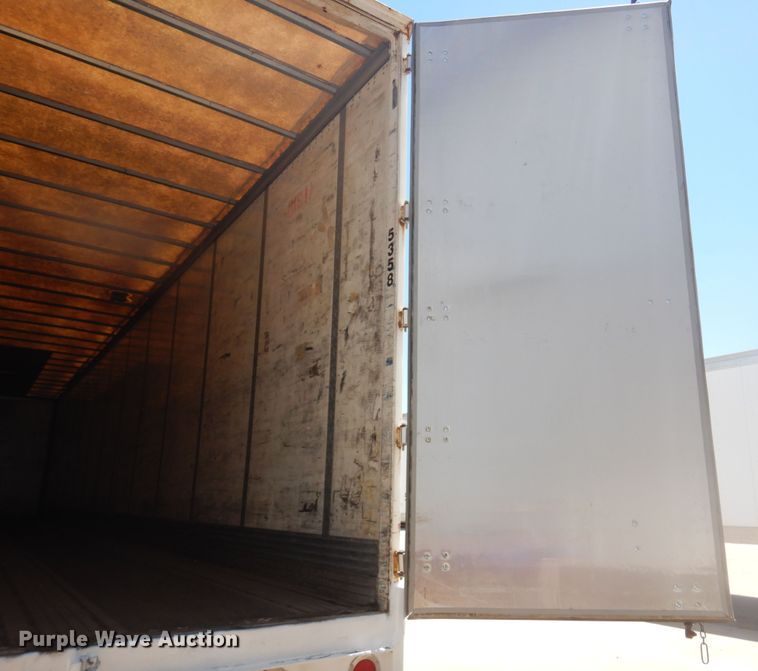 image for item DQ7070 2005 Wabash dry van trailer