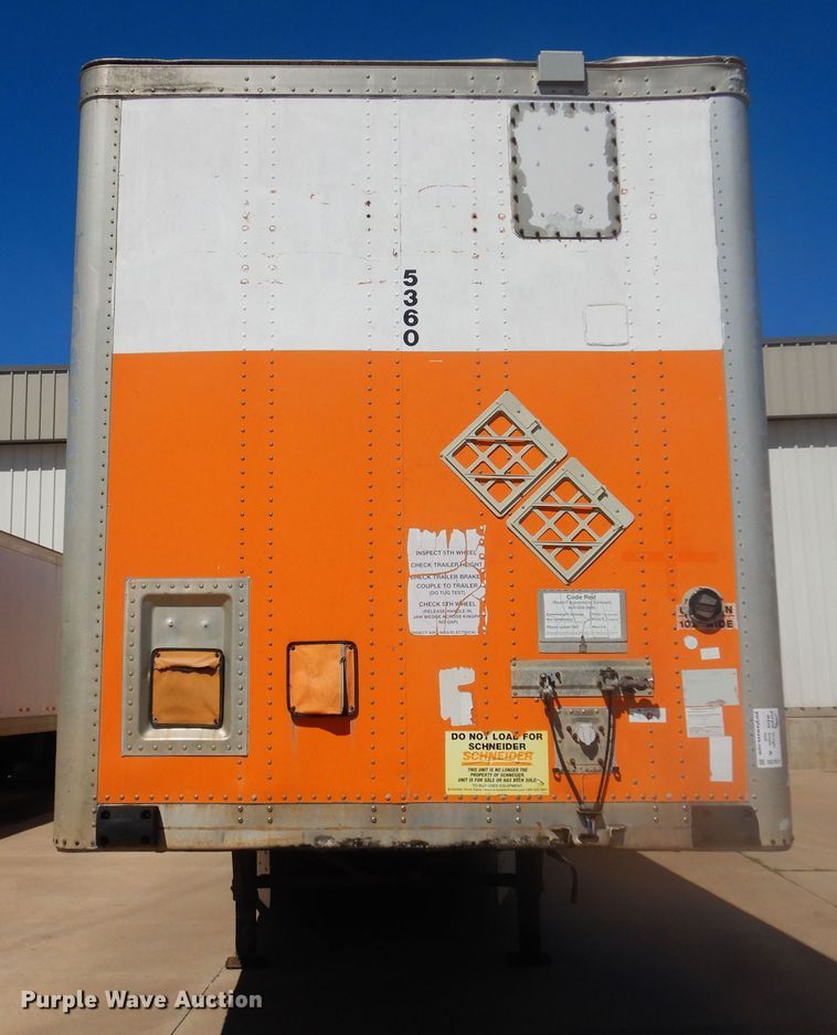 image for item DQ7071 2004 Wabash dry van trailer