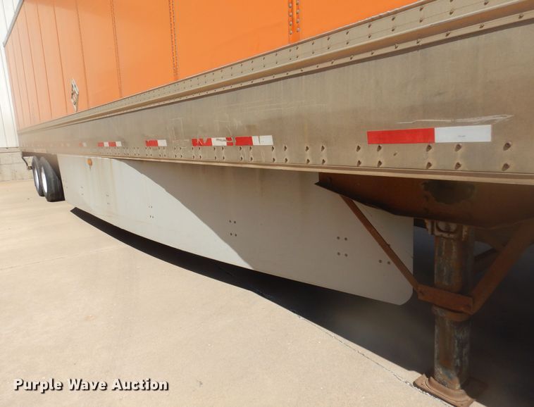 image for item DQ7071 2004 Wabash dry van trailer