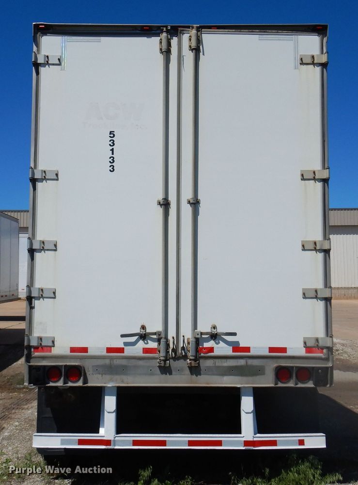 image for item DQ7077 2006 Utility dry van trailer
