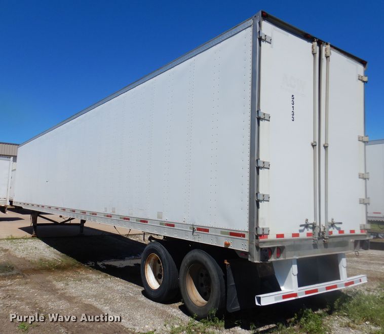 image for item DQ7077 2006 Utility dry van trailer