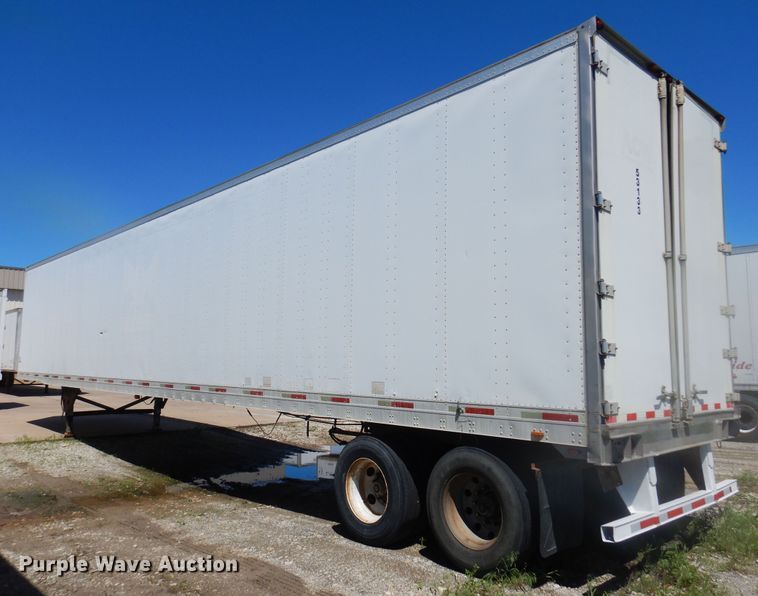 image for item DQ7077 2006 Utility dry van trailer