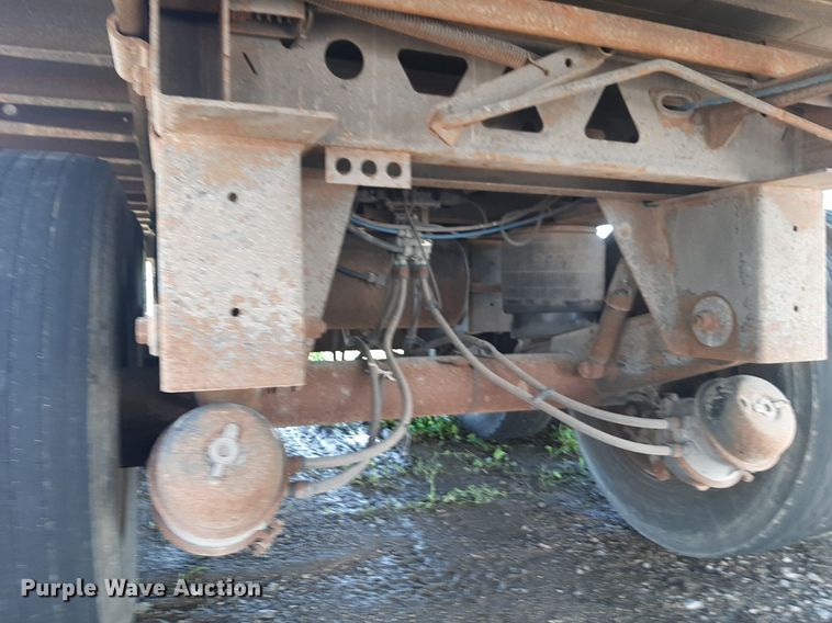 image for item DQ7078 2007 Wabash dry van trailer