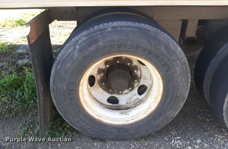 image for item DQ7078 2007 Wabash dry van trailer