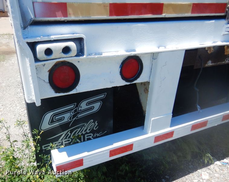 image for item DQ7088 2005 Wabash dry van trailer