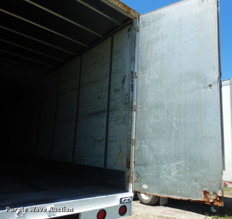 image for item DQ7088 2005 Wabash dry van trailer