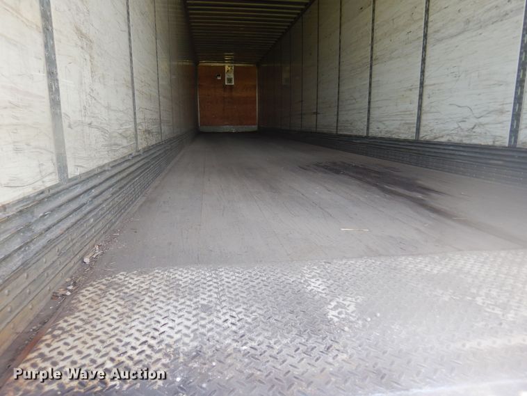 image for item DQ7088 2005 Wabash dry van trailer